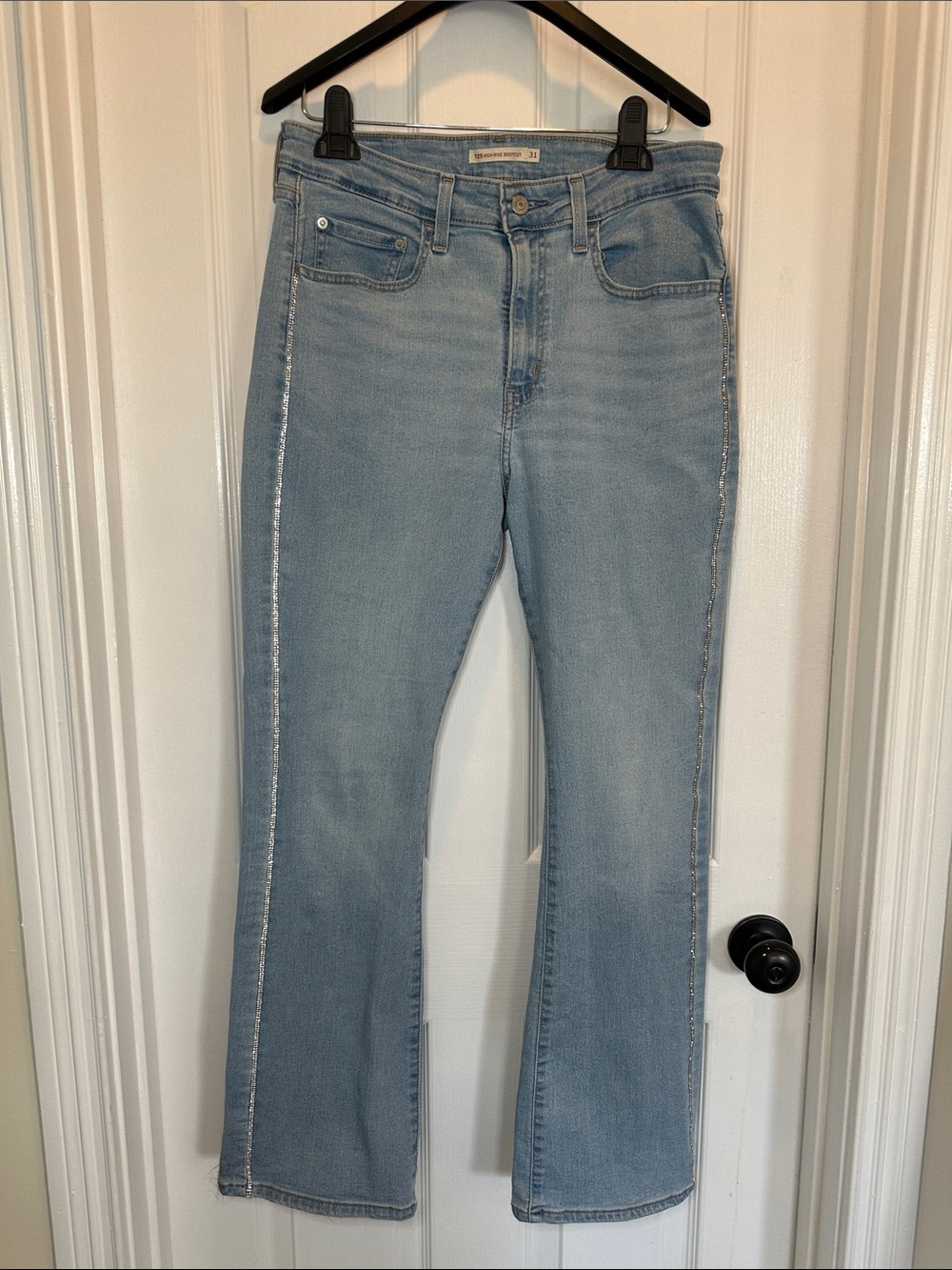 Levi’s Light Wash Women’s Jeans with Side Glitter Trim- Size 31, Length 30 in.
